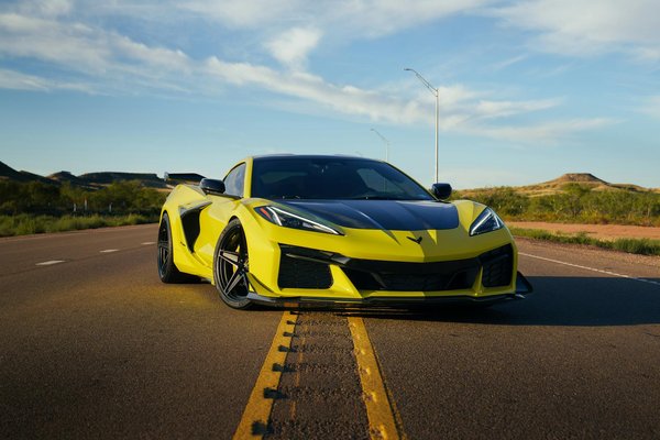 How Can UK Women's Fashion Embrace Traditional Styles in Modern Ways?