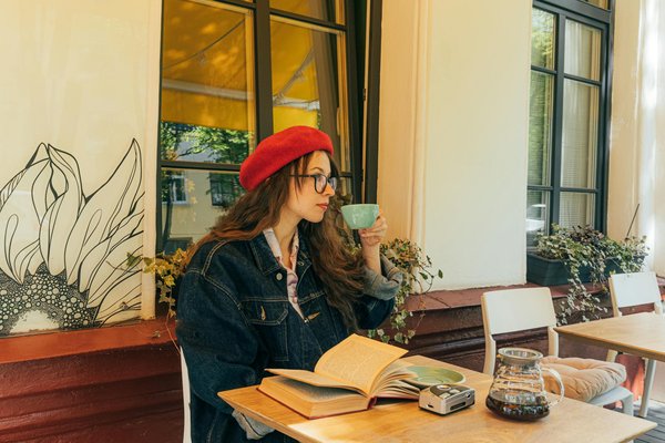 How can you recreate the flavors of a traditional Sunday roast?